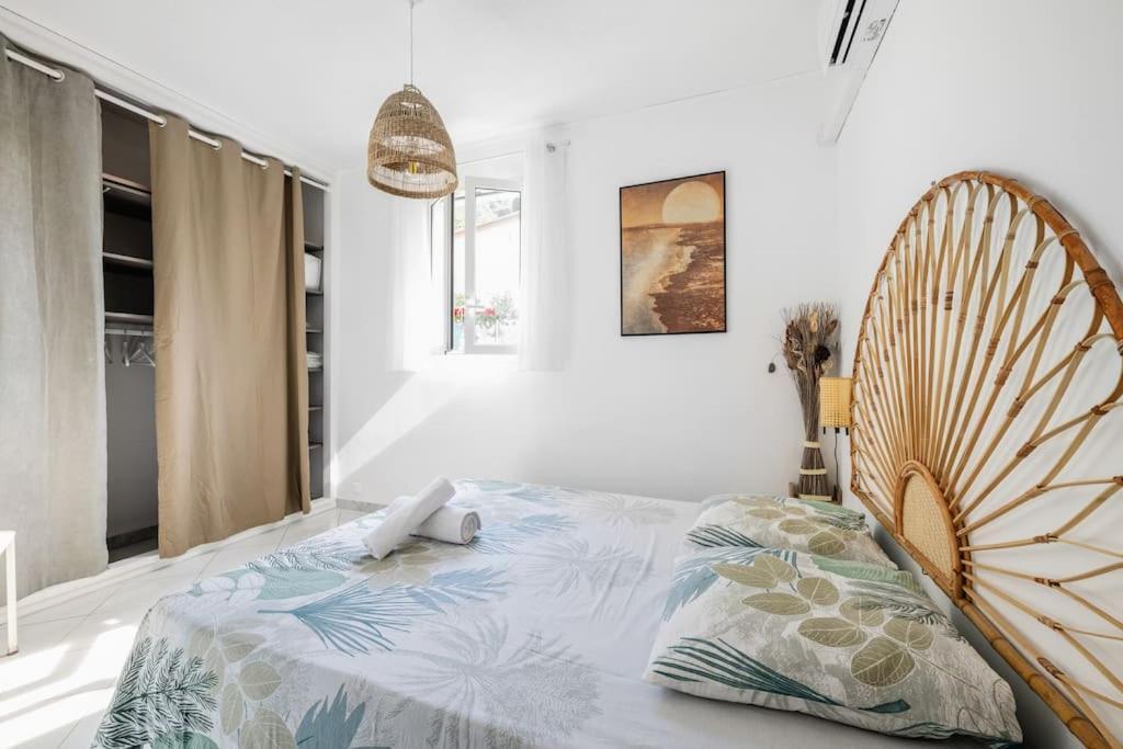 La Villa Julia - Calme - Spacieux - Parking Prive - Climatisation ม็องตง ภายนอก รูปภาพ