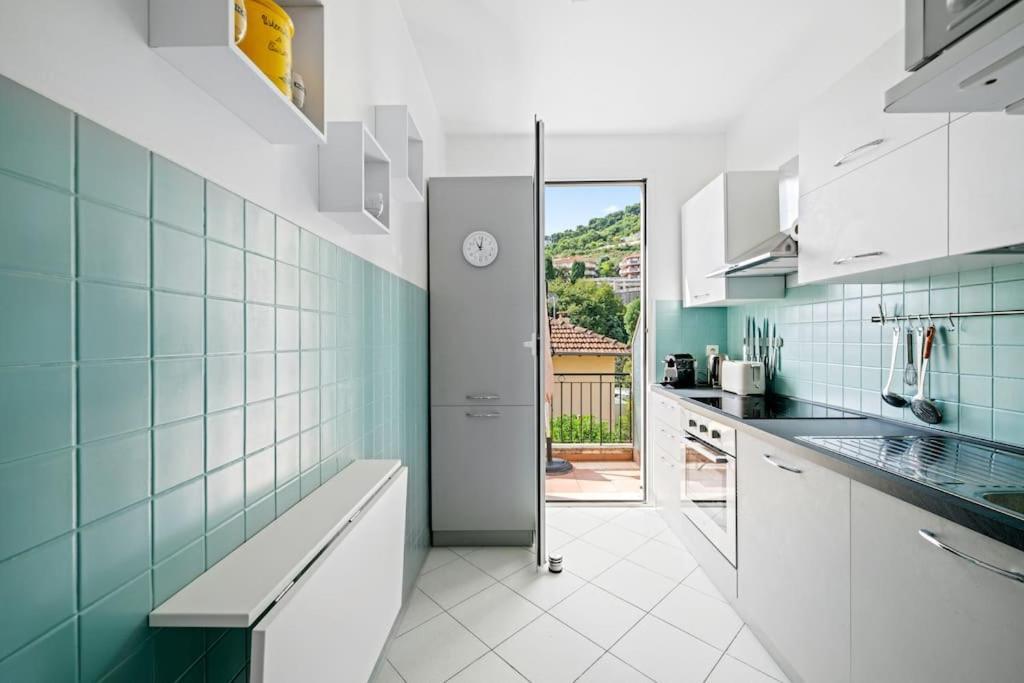 La Villa Julia - Calme - Spacieux - Parking Prive - Climatisation ม็องตง ภายนอก รูปภาพ